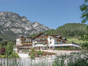  Hotel Dosses  Тирес